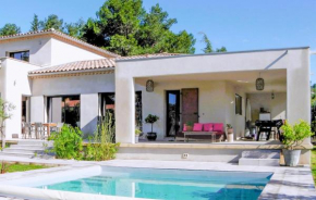 Stunning Home In Villeneuve Les Avignon